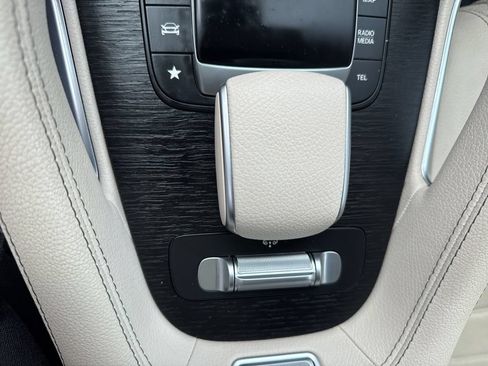 Used 2022 Mercedes-Benz GLS 450 4MATIC image 32