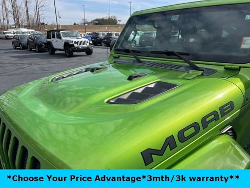 Certified 2018 Jeep Wrangler Unlimited Sahara w/ Quick Order Package 24M Moab image 12