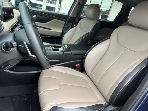 Used 2022 Hyundai Santa Fe SEL w/ Convenience + Premium Package FWD image 10