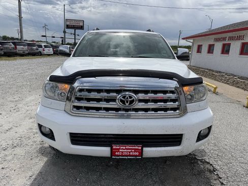 Used 2016 Toyota Sequoia Limited AWD/4WD image 8
