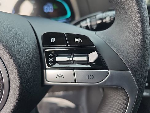 New 2026 Hyundai Elantra Blue image 17