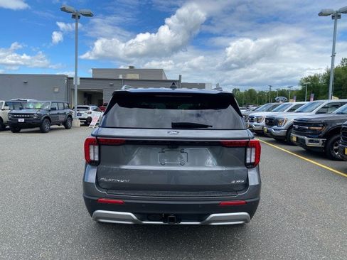 New 2026 Ford Explorer Platinum w/ LUX Leather Package AWD/4WD image 4
