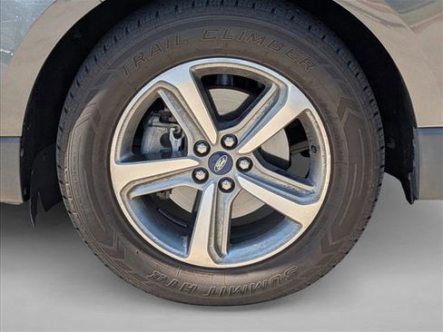 Used 2020 Ford Edge SEL w/ Convenience Package FWD image 10