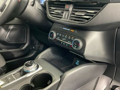 Used 2023 Ford Escape ST-Line AWD/4WD image 15