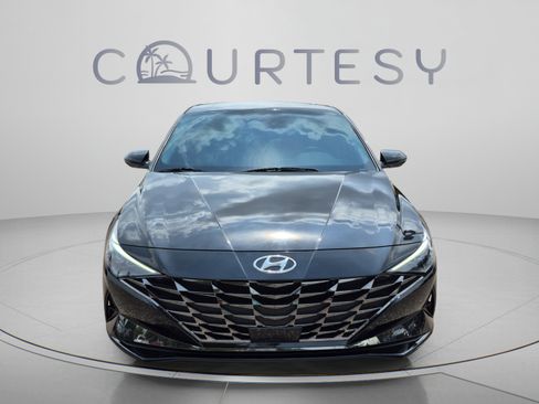 Certified 2023 Hyundai Elantra Limited FWD image 8