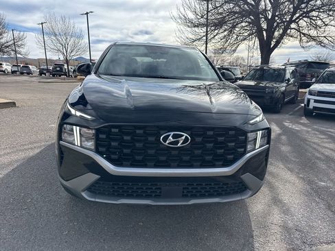 Certified 2023 Hyundai Santa Fe SE image 3