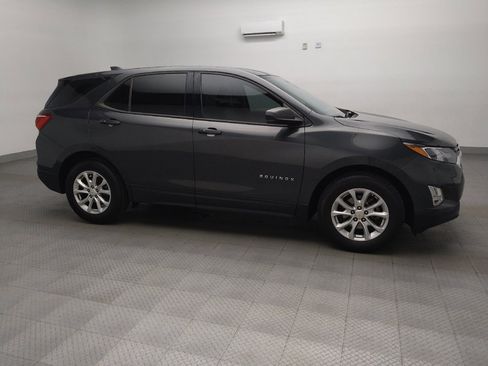 Used 2019 Chevrolet Equinox LS FWD image 11