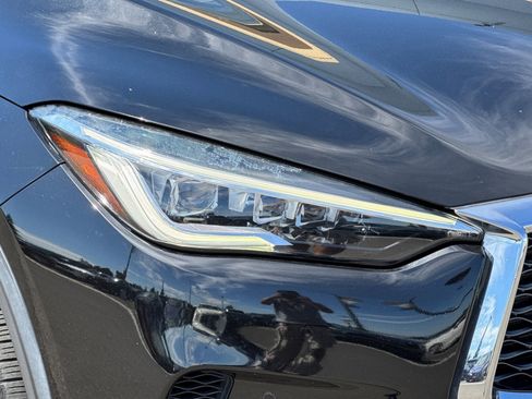 Used 2019 INFINITI QX50 Essential w/ Sensory Package image 48