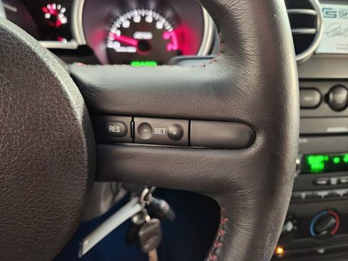 Used 2008 Ford Mustang Shelby GT500 RWD image 28