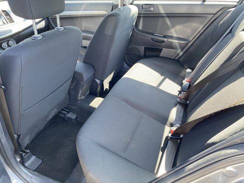 Used 2014 Mitsubishi Lancer ES image 10