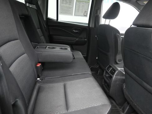 Used 2017 Honda Ridgeline Sport image 10