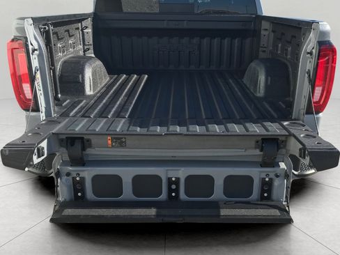 Used 2024 GMC Sierra 1500 AT4 w/ Technology Package image 14