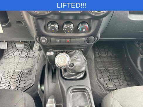 Used 2016 Jeep Wrangler Sport AWD/4WD image 14