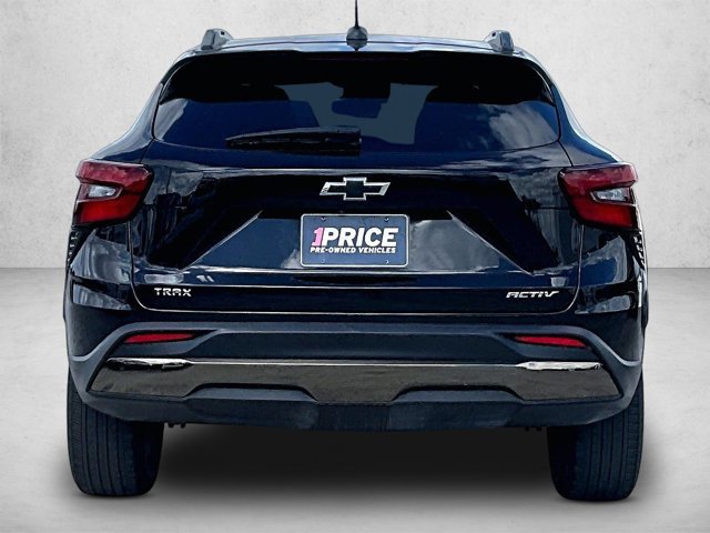 Used 2024 Chevrolet Trax ACTIV FWD image 4