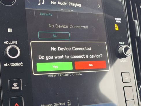 Certified 2024 Subaru Ascent Premium w/ Convenience Package image 12