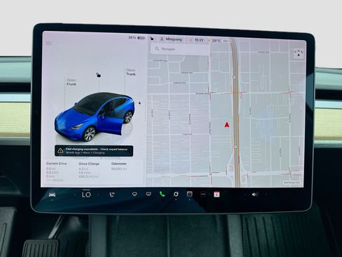 Used 2022 Tesla Model Y Long Range AWD/4WD image 9