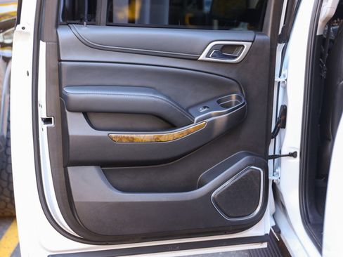 Used 2016 GMC Yukon XL Denali w/ Open Road Package image 35