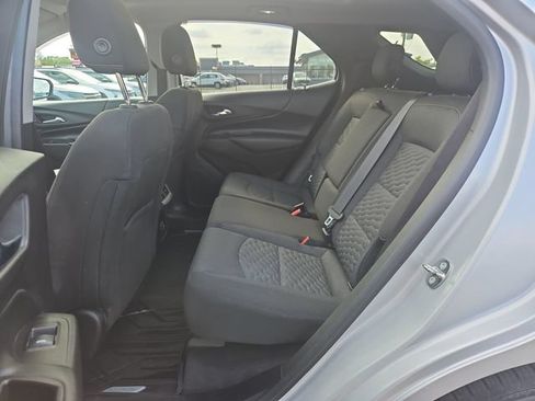 Used 2019 Chevrolet Equinox LT w/ Sun & Navigation Package FWD image 26