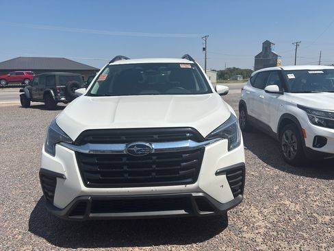 Used 2023 Subaru Ascent Limited AWD/4WD image 1