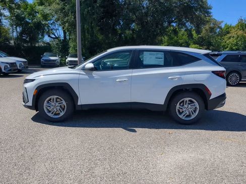 New 2026 Hyundai Tucson SE image 3