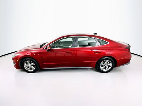 Used 2023 Hyundai Sonata SE FWD image 4
