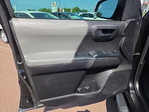 Certified 2021 Toyota Tacoma SR w/ SX Package AWD/4WD image 14