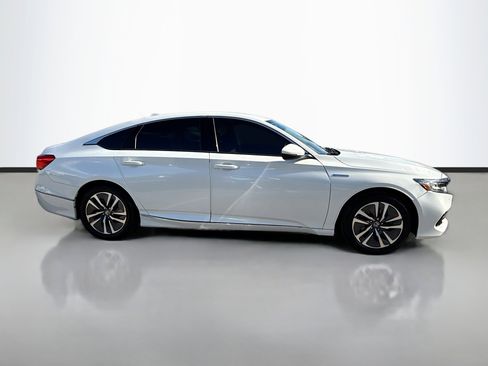 Used 2022 Honda Accord EX-L image 2