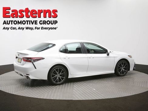 Used 2024 Toyota Camry SE image 46
