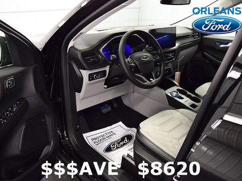 New 2024 Ford Escape SE w/ PHEV Premium Package image 14