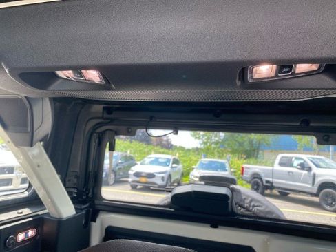 New 2026 Ford Bronco Outer Banks w/ Sasquatch Package AWD/4WD image 29