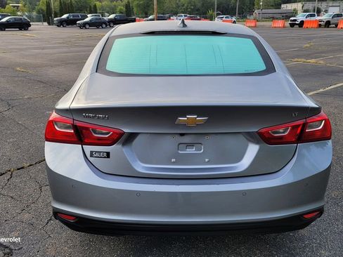 Used 2025 Chevrolet Malibu LT FWD image 10