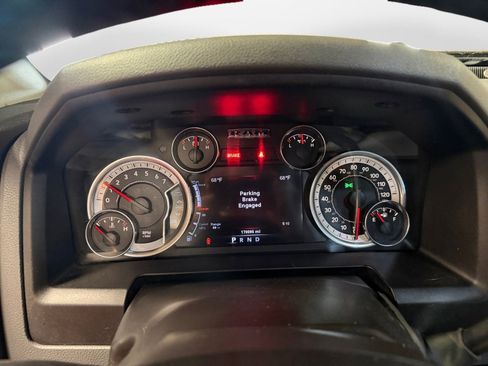 Used 2013 RAM 2500 Power Wagon w/ Luxury Group image 11