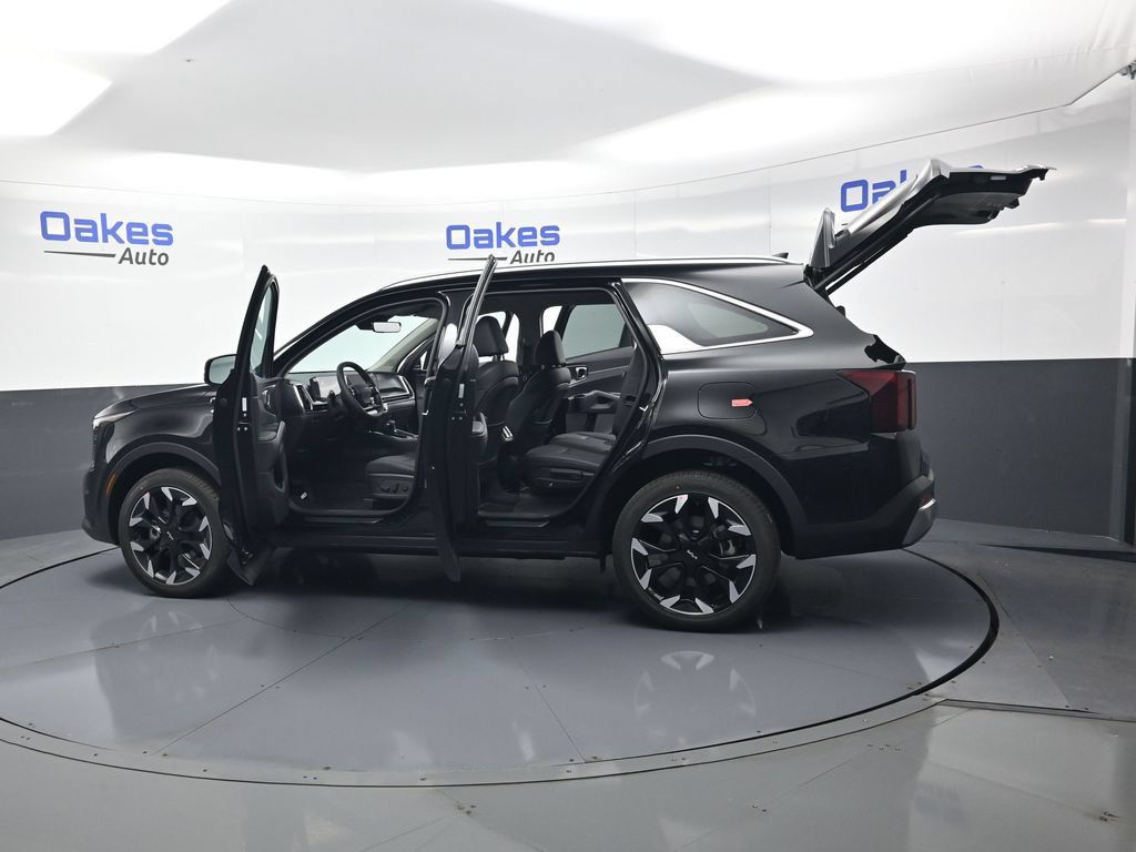 Certified 2026 Kia Sorento EX AWD/4WD image 56