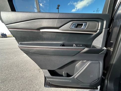 Used 2025 Ford Explorer ST-Line image 44