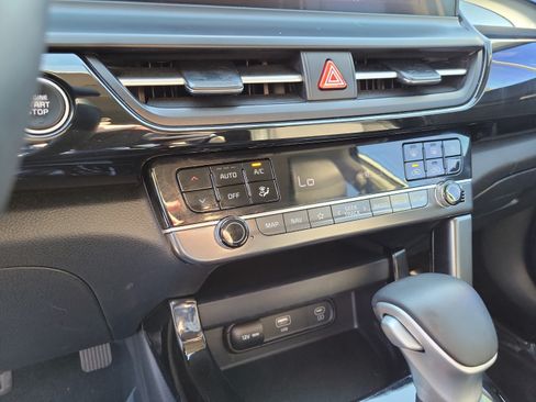 Certified 2024 Kia Seltos S FWD image 19