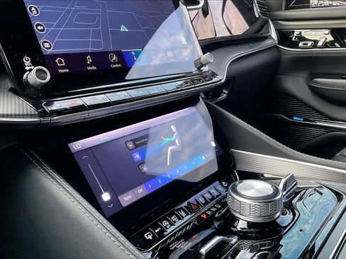 Used 2023 Jeep Grand Wagoneer Series II w/ Quick Order Packagew 28T image 32