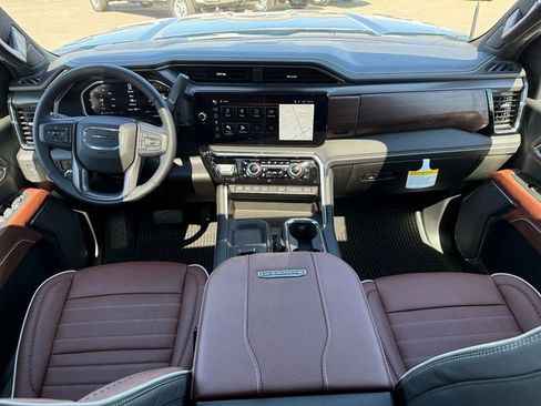 New 2026 GMC Sierra 2500 Denali Ultimate w/ Max Trailering Package AWD/4WD image 7