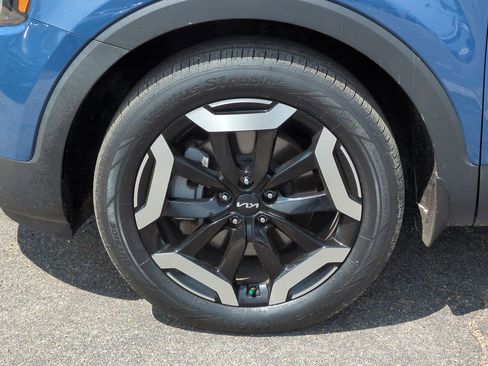 Used 2023 Kia Telluride S w/ S Sunroof Package image 10