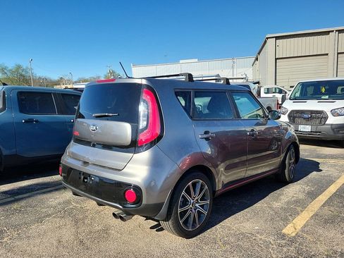 Used 2018 Kia Soul ! w/ Tech Package image 4