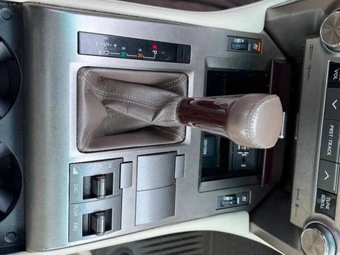 Used 2018 Lexus GX 460 Premium image 13