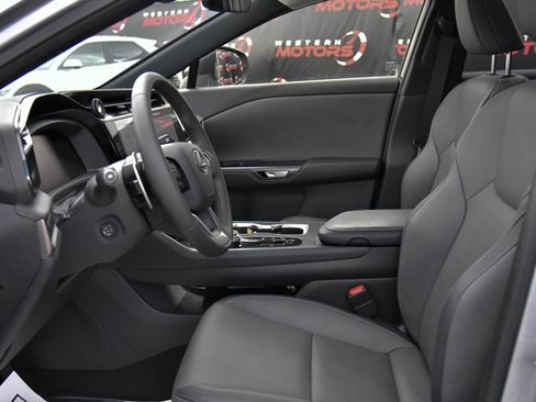 Used 2024 Lexus RZ 300e Premium image 18