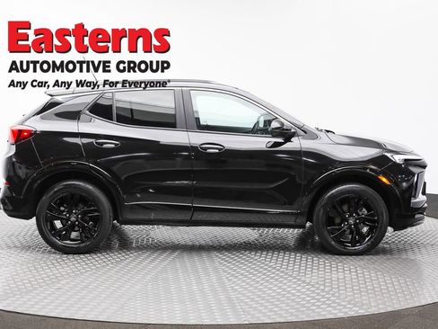 Used 2024 Buick Encore GX Sport Touring image 4