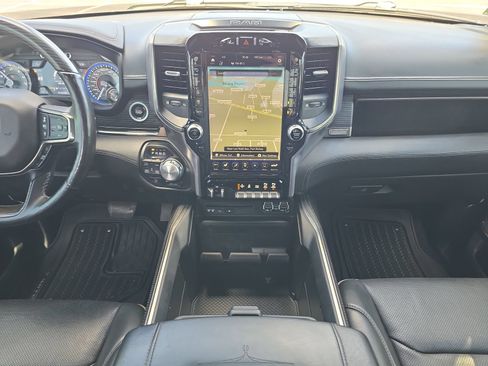 Used 2019 RAM 1500 Limited AWD/4WD image 11