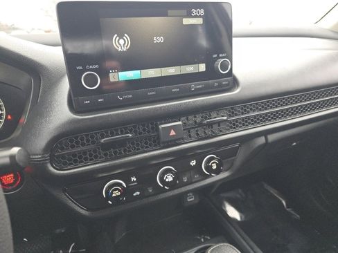 Certified 2024 Honda HR-V LX image 31