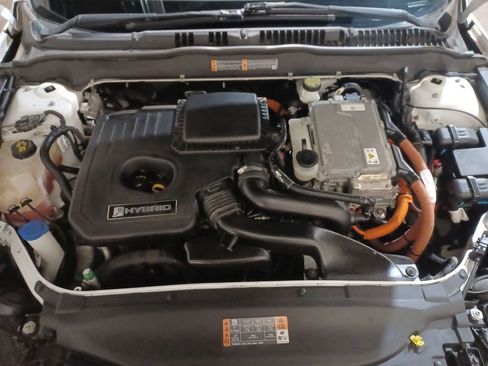 Used 2018 Ford Fusion S image 17