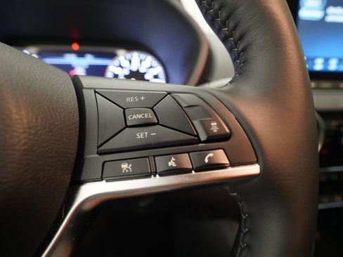 Used 2025 Nissan Sentra SV w/ All-Weather Package FWD image 18