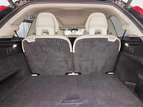 Used 2016 Volvo XC90 T6 Momentum w/ Momentum Plus Package AWD/4WD image 25