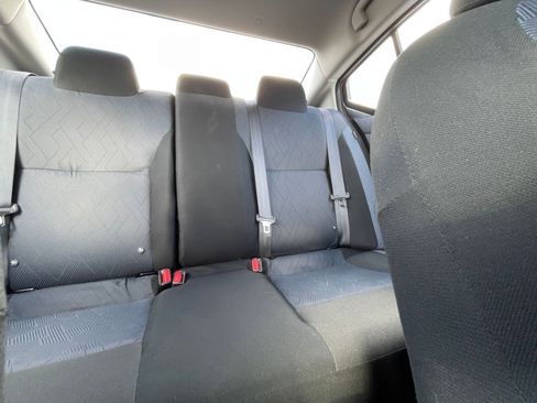 Used 2025 Nissan Versa SV image 36