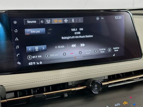 Used 2023 Nissan Ariya FWD image 21