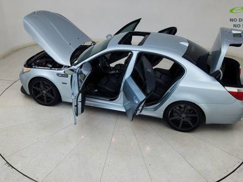 Used 2006 BMW M5 image 83